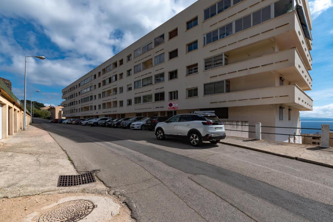 Magnifique Appartement Vue Mer, Spacieux Et Traversant Ajaccio  Bagian luar foto